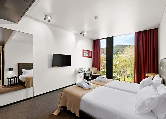 Axis Viana Business & Spa Hotel